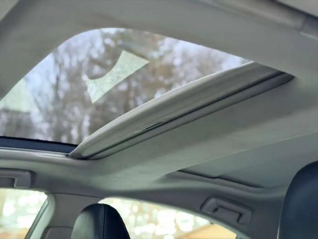 2015 Lexus ES 350 Crafted Line