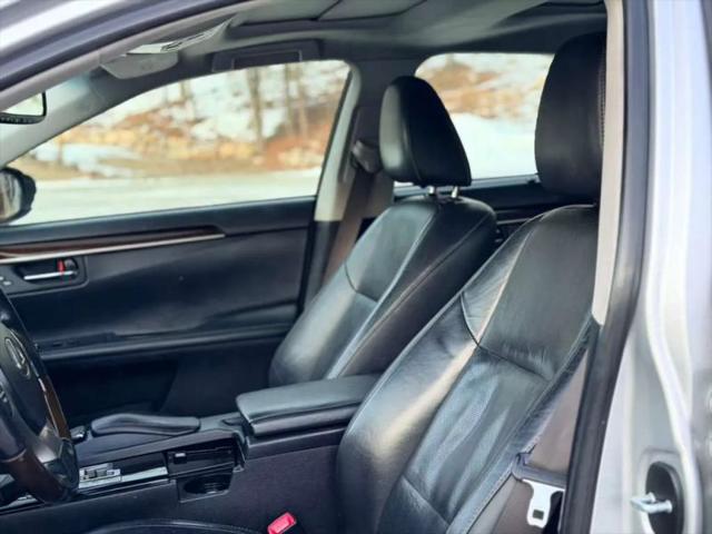 2015 Lexus ES 350 Crafted Line