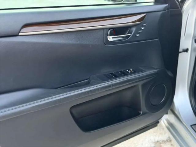 2015 Lexus ES 350 Crafted Line