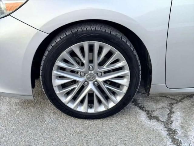 2015 Lexus ES 350 Crafted Line