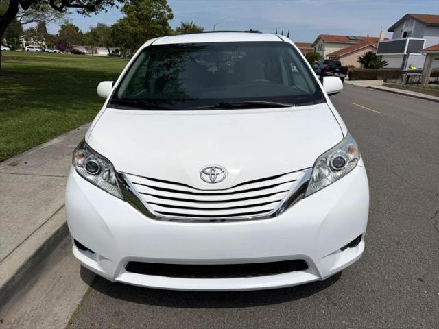 2017 Toyota Sienna LE 8 Passenger for sale in Midway City, CA