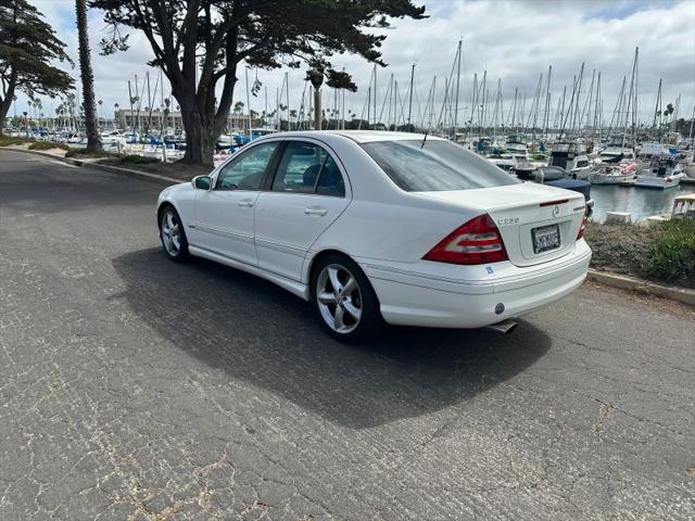 2005 Mercedes-Benz C 230 C 230 Sport