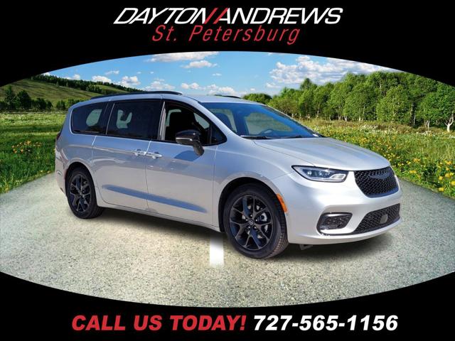 2026 Chrysler Pacifica Select for sale in Clearwater, FL