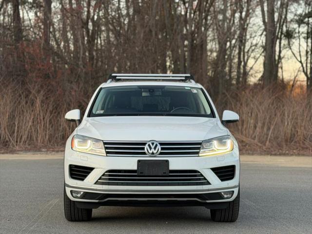 2015 Volkswagen Touareg V6 Lux