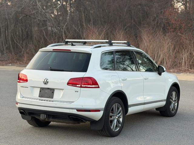 2015 Volkswagen Touareg V6 Lux