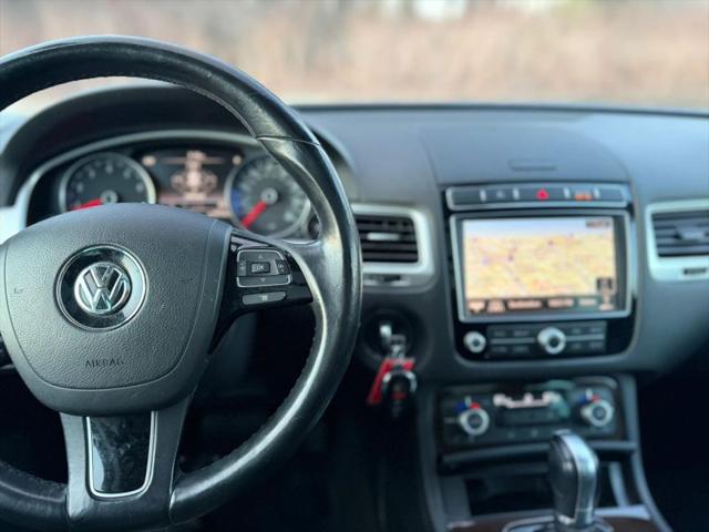 2015 Volkswagen Touareg V6 Lux