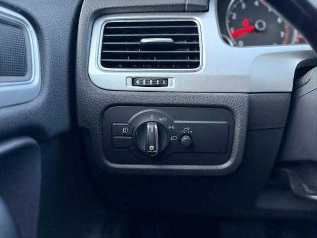 2015 Volkswagen Touareg V6 Lux