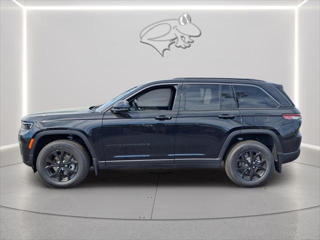 2026 Jeep Grand Cherokee GRAND CHEROKEE LAREDO ALTITUDE 4X4 2026 Jeep Grand Cherokee GRAND CHEROKEE LAREDO ALTITUDE 4X4