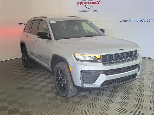 2026 Jeep Grand Cherokee Altitude 4x4