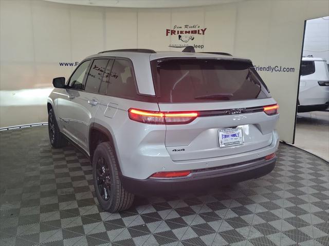 2026 Jeep Grand Cherokee Altitude 4x4