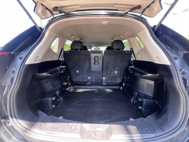 2017 Nissan Rogue SV