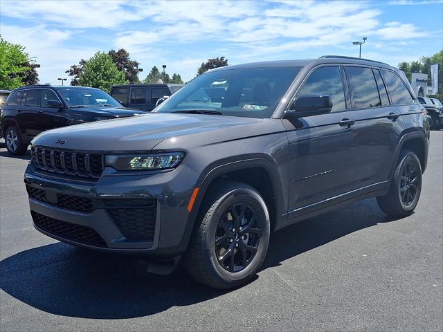 2026 Jeep Grand Cherokee GRAND CHEROKEE LAREDO ALTITUDE 4X4