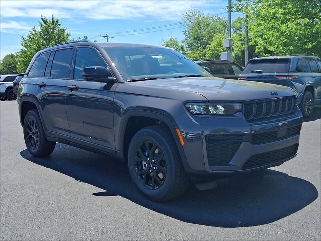 2026 Jeep Grand Cherokee GRAND CHEROKEE LAREDO ALTITUDE 4X4
