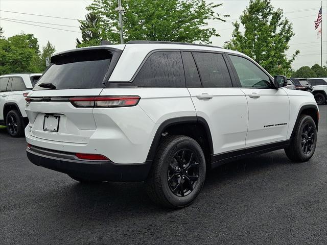 2026 Jeep Grand Cherokee GRAND CHEROKEE LAREDO ALTITUDE 4X4 2026 Jeep Grand Cherokee GRAND CHEROKEE LAREDO ALTITUDE 4X4
