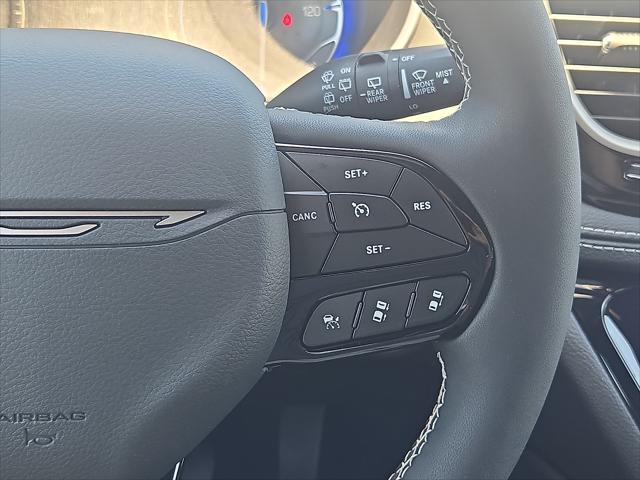 2027 Chrysler Pacifica Limited