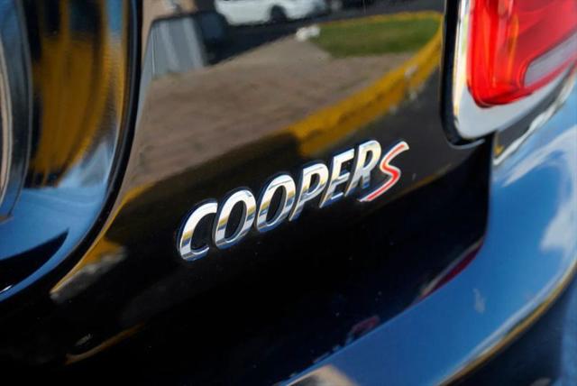 2017 MINI Hardtop Cooper S