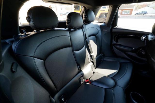 2017 MINI Hardtop Cooper S
