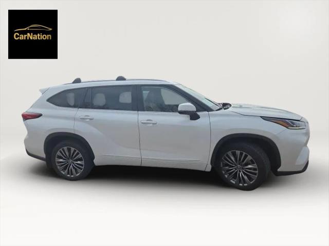 2021 Toyota Highlander Platinum
