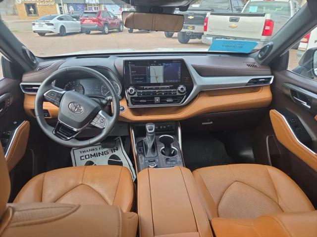 2021 Toyota Highlander Platinum