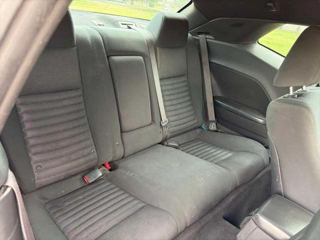 2012 Dodge Challenger SXT