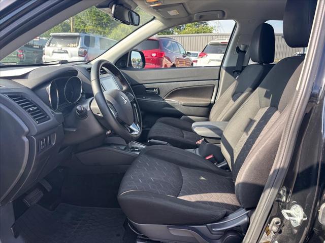 2024 Mitsubishi Outlander Sport LE