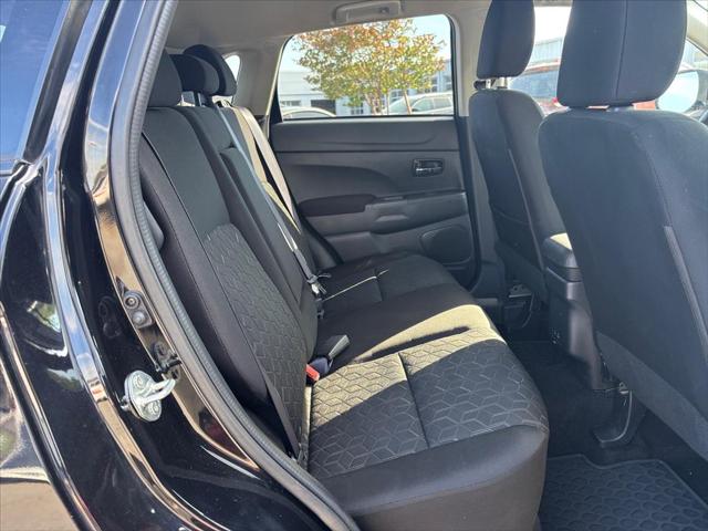 2024 Mitsubishi Outlander Sport LE