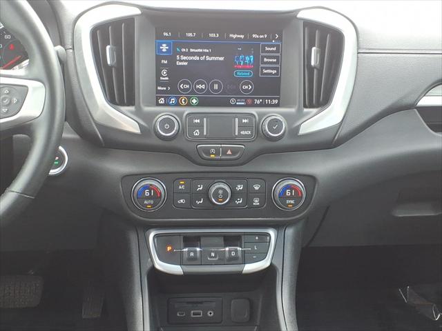 2024 GMC Terrain AWD SLT