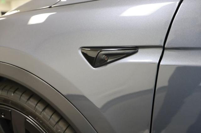 2022 Tesla Model X Plaid Tri Motor All-Wheel Drive