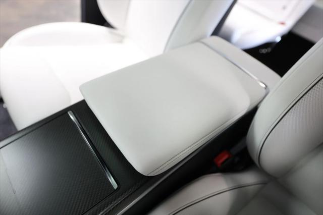 2022 Tesla Model X Plaid Tri Motor All-Wheel Drive