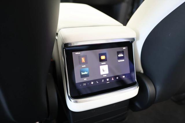 2022 Tesla Model X Plaid Tri Motor All-Wheel Drive