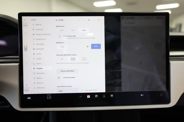 2022 Tesla Model X Plaid Tri Motor All-Wheel Drive