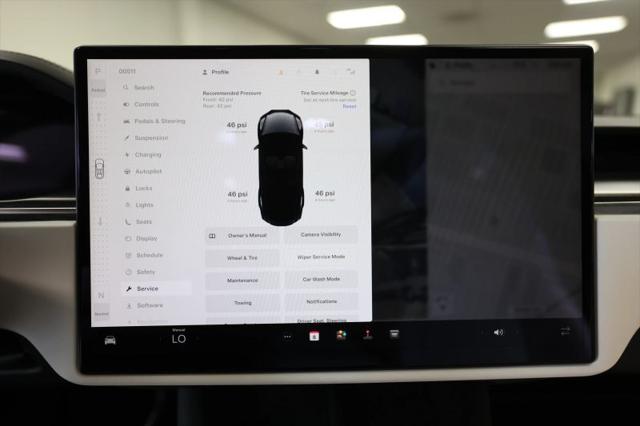 2022 Tesla Model X Plaid Tri Motor All-Wheel Drive