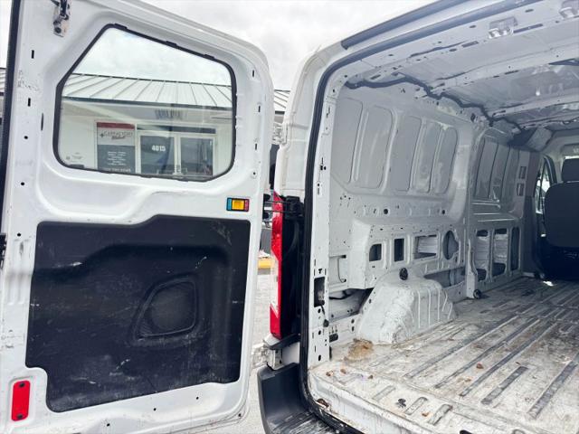 2018 Ford Transit w/60/40 Side Door w/LWB