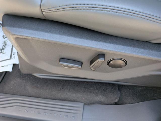 2026 Ford Expedition Max Active MAX