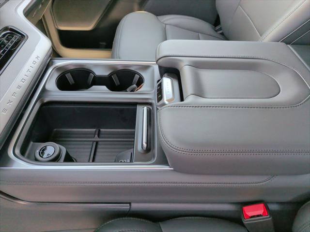 2026 Ford Expedition Max Active MAX