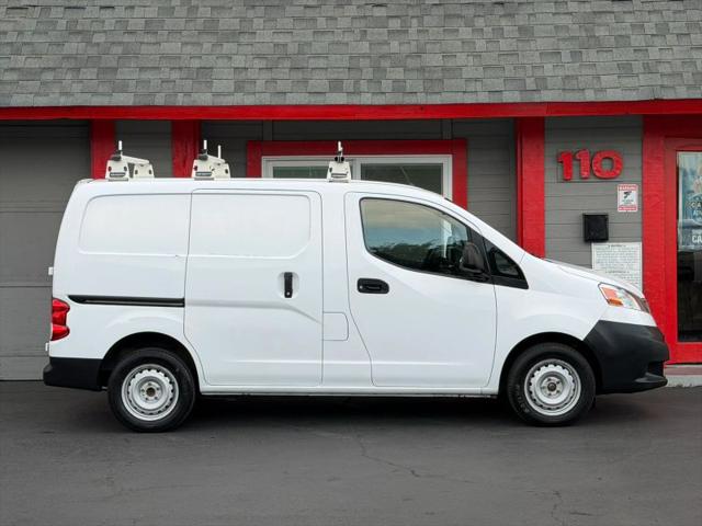2017 Nissan NV200 S