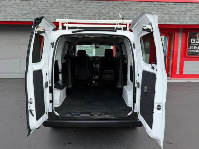 2017 Nissan NV200 S