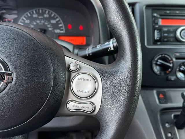 2017 Nissan NV200 S