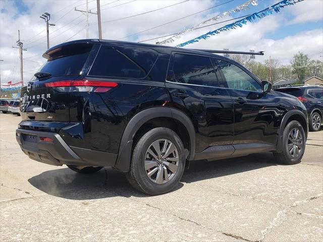 2025 Nissan Pathfinder S 4WD