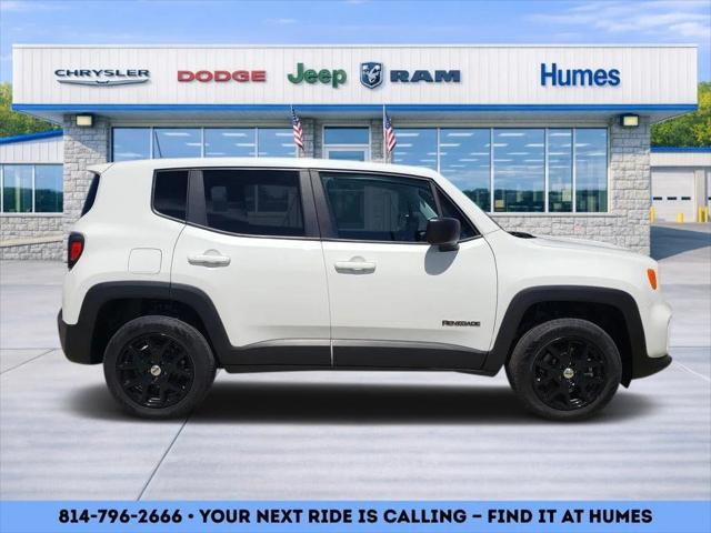2023 Jeep Renegade Latitude 4x4 2023 Jeep Renegade Latitude 4x4