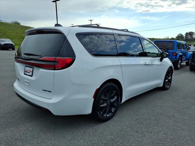 2025 Chrysler Pacifica Limited