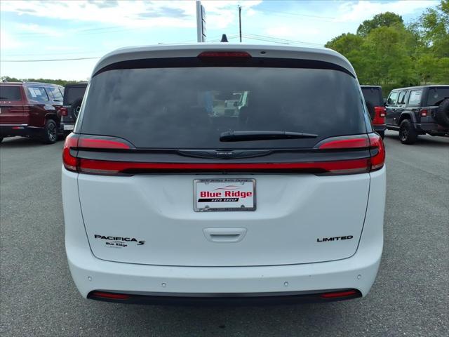 2025 Chrysler Pacifica Limited