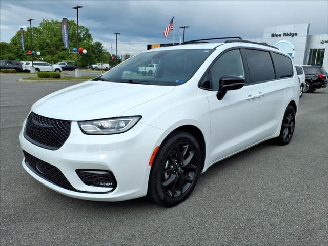 2025 Chrysler Pacifica Limited