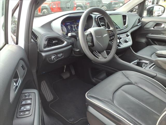 2025 Chrysler Pacifica Limited