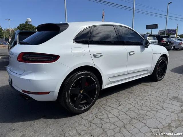 2017 Porsche Macan Turbo