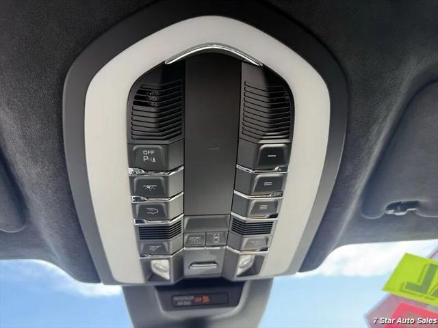 2017 Porsche Macan Turbo
