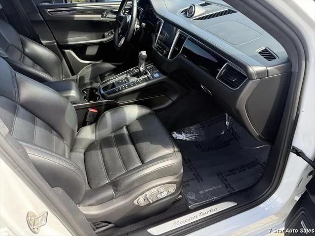 2017 Porsche Macan Turbo
