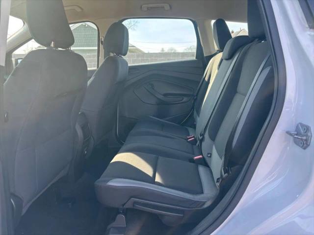 2016 Ford Escape S