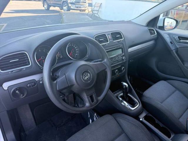 2012 Volkswagen Golf 2.5L 4-Door