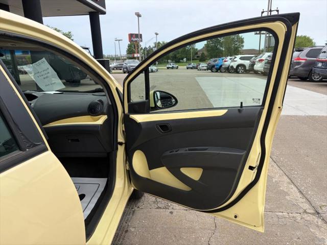 2014 Chevrolet Spark 1LT Auto